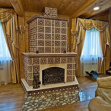 Комплекс Відпочинку Goldfіsh Сlub Pensionat Babintsy Exteriör bild